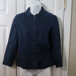 Loft Ann Taylor denim button front fitted pleated bottom jacket Sz 6 NWOT